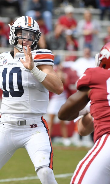 No. 11 Auburn routs Arkansas 51-10